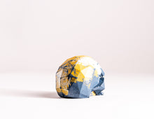 Load image into Gallery viewer, Mini Collectible Skull - Marbled - 102