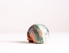 Load image into Gallery viewer, Mini Collectible Skull - Marbled - 105