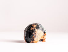 Load image into Gallery viewer, Mini Collectible Skull - Marbled - 107