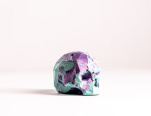 Load image into Gallery viewer, Mini Collectible Skull - Marbled - 118