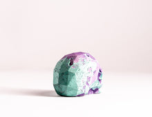 Load image into Gallery viewer, Mini Collectible Skull - Marbled - 118