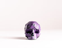 Load image into Gallery viewer, Mini Collectible Skull - Marbled - 131