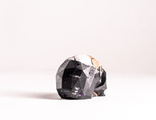 Load image into Gallery viewer, Mini Collectible Skull - Marbled - 136
