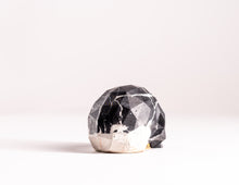 Load image into Gallery viewer, Mini Collectible Skull - Marbled - 34