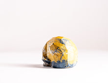 Load image into Gallery viewer, Mini Collectible Skull - Marbled - 48
