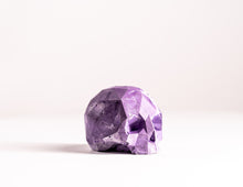 Load image into Gallery viewer, Mini Collectible Skull - Marbled - 58
