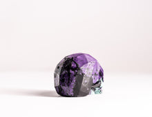 Load image into Gallery viewer, Mini Collectible Skull - Marbled - 70