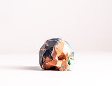 Load image into Gallery viewer, Mini Collectible Skull - Marbled - 75