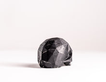 Load image into Gallery viewer, Mini Collectible Skull - Marbled - 76