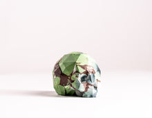 Load image into Gallery viewer, Mini Collectible Skull - Marbled - 85