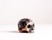 Load image into Gallery viewer, Mini Collectible Skull - Marbled - 91