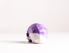 Load image into Gallery viewer, Mini Collectible Skull - Marbled - 94