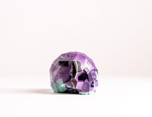 Load image into Gallery viewer, Mini Collectible Skull - Marbled - 02