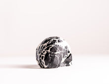 Load image into Gallery viewer, Mini Collectible Skull - Marbled - 05