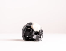 Load image into Gallery viewer, Mini Collectible Skull - Marbled - 08