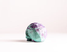 Load image into Gallery viewer, Mini Collectible Skull - Marbled - 09