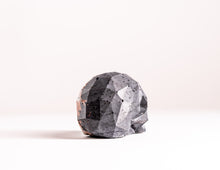 Load image into Gallery viewer, Mini Collectible Skull - Marbled -11