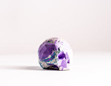 Load image into Gallery viewer, Mini Collectible Skull - Marbled -18