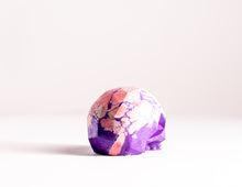 Load image into Gallery viewer, Mini Collectible Skull - Marbled -24