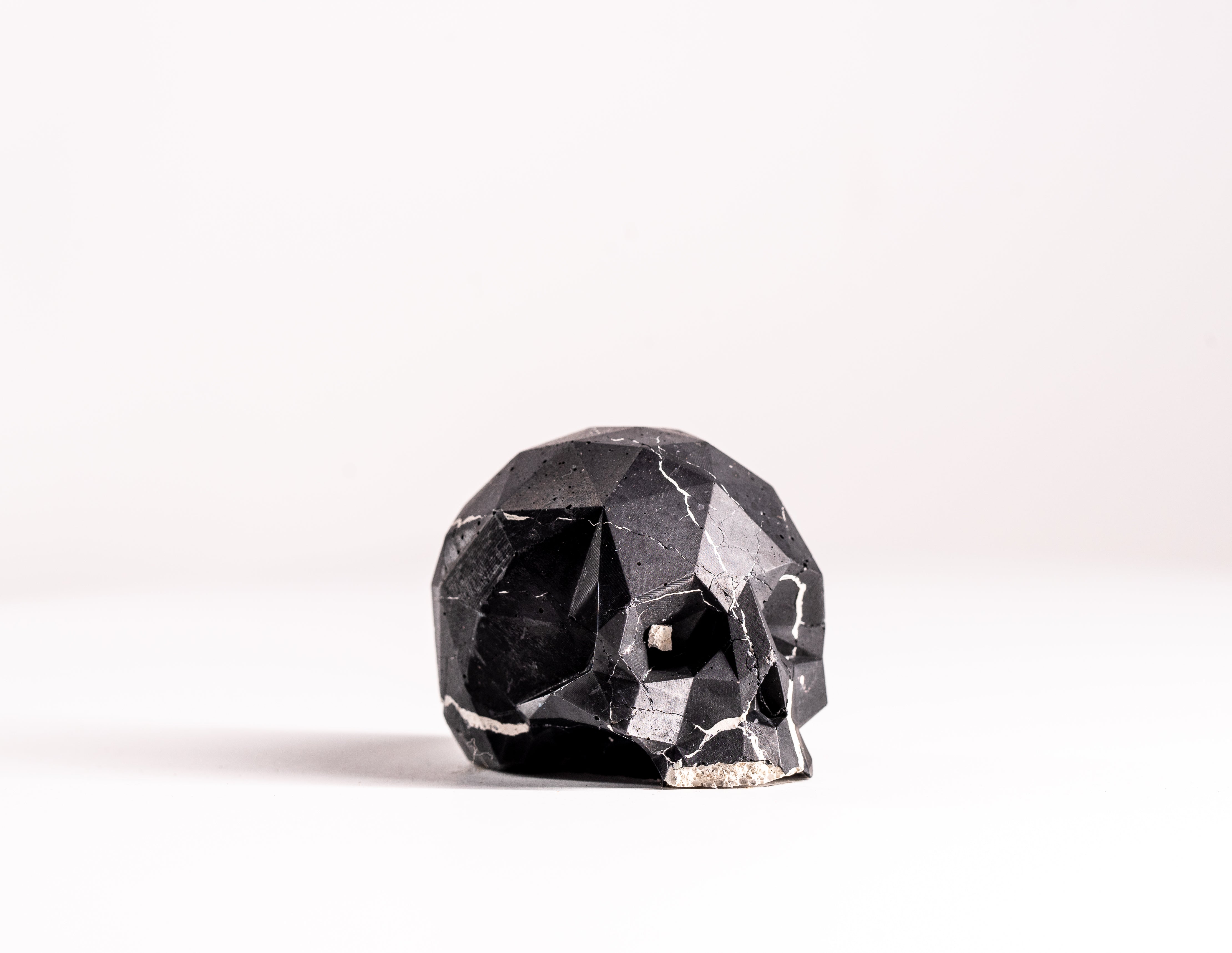 Mini Collectible Skull - Marbled - 110