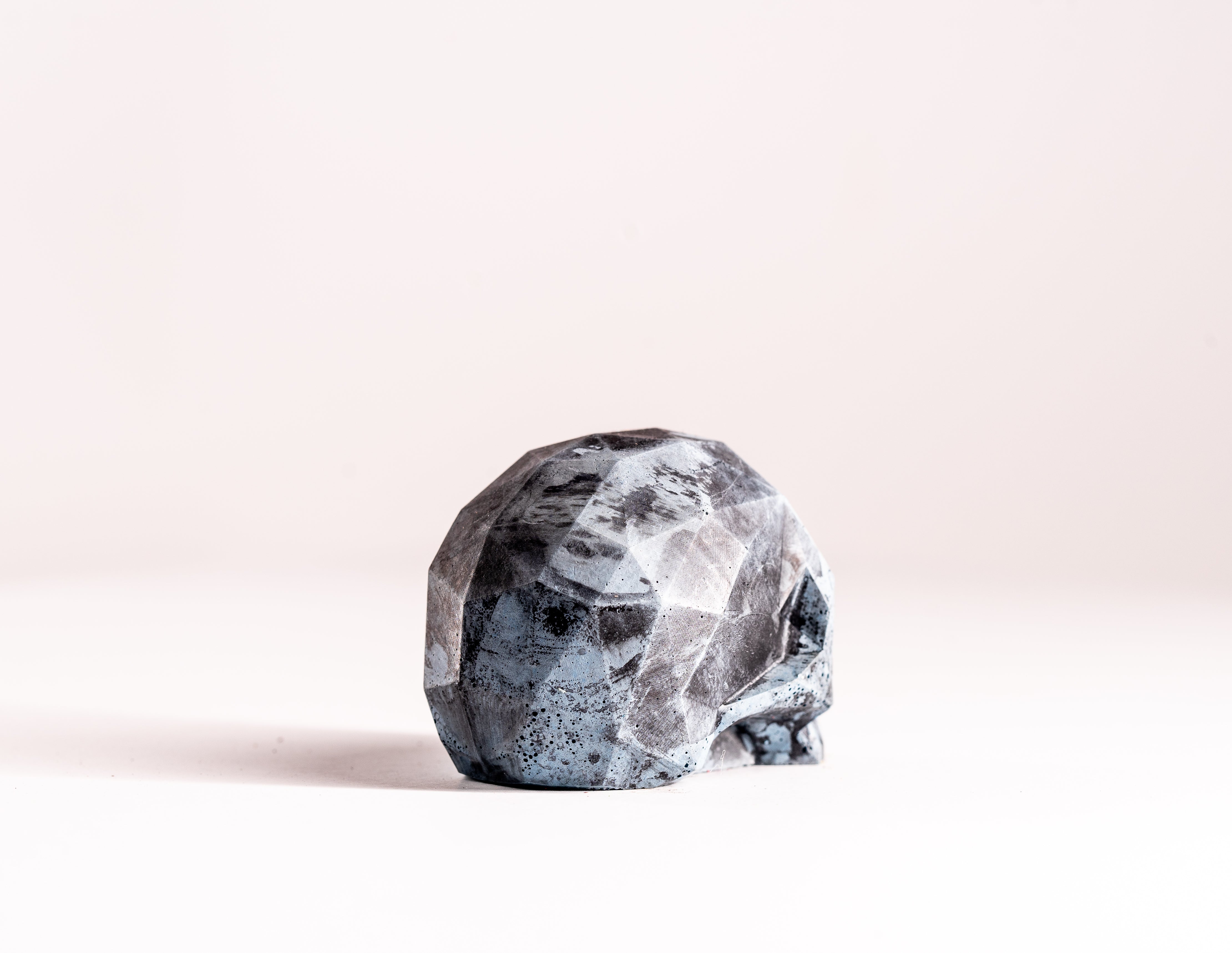 Mini Collectible Skull - Marbled - 120