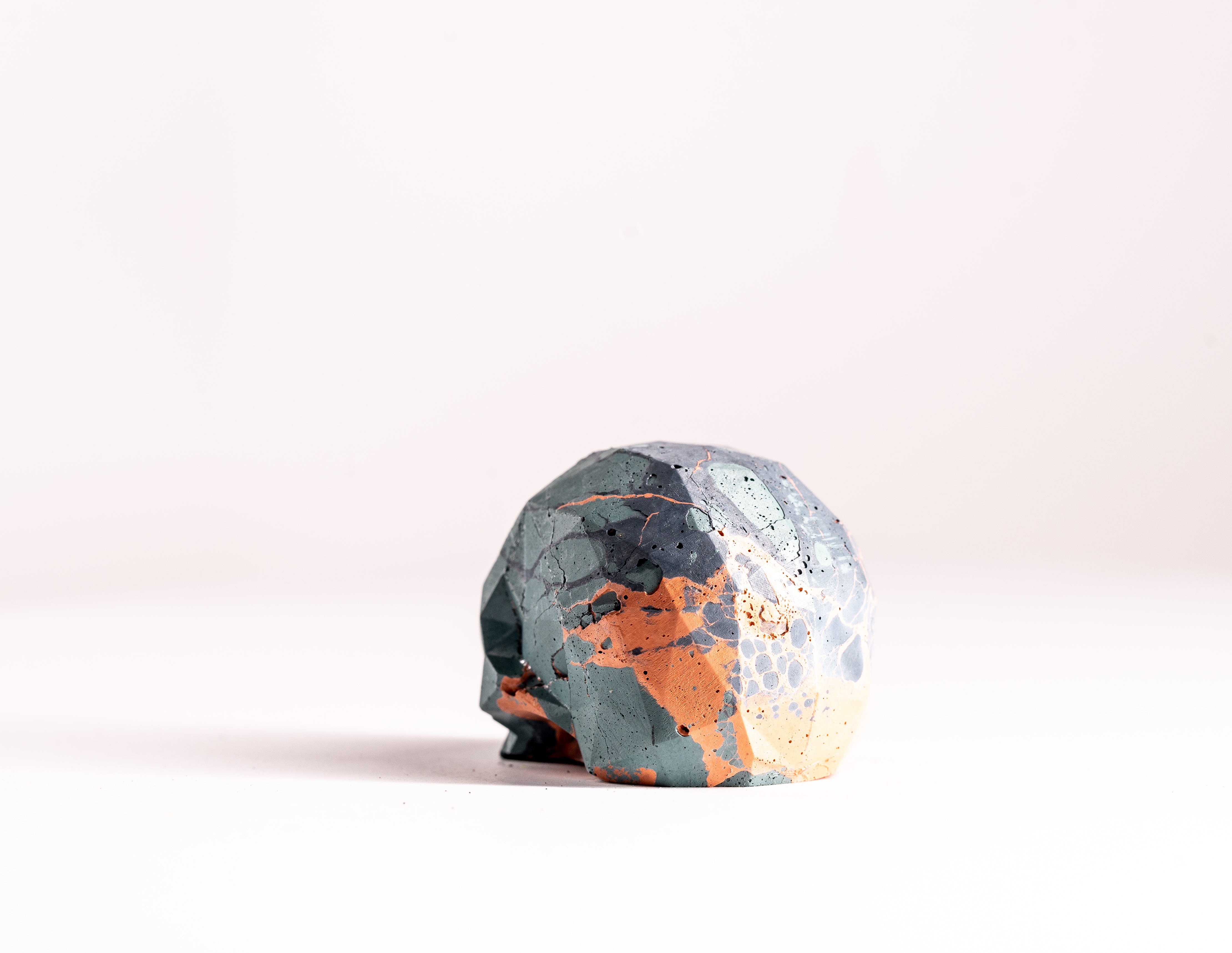 Mini Collectible Skull - Marbled - 126