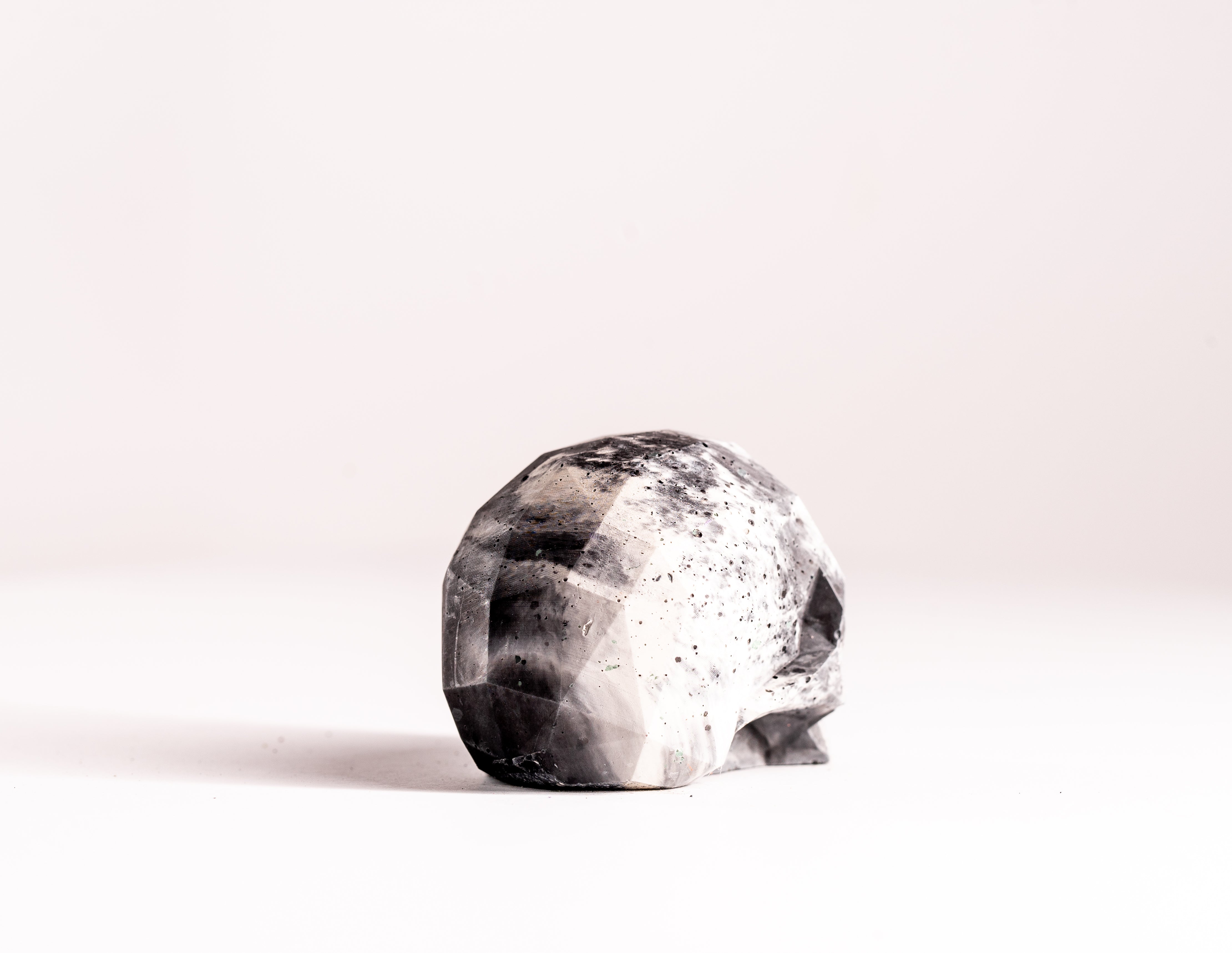 Mini Collectible Skull - Marbled - 137