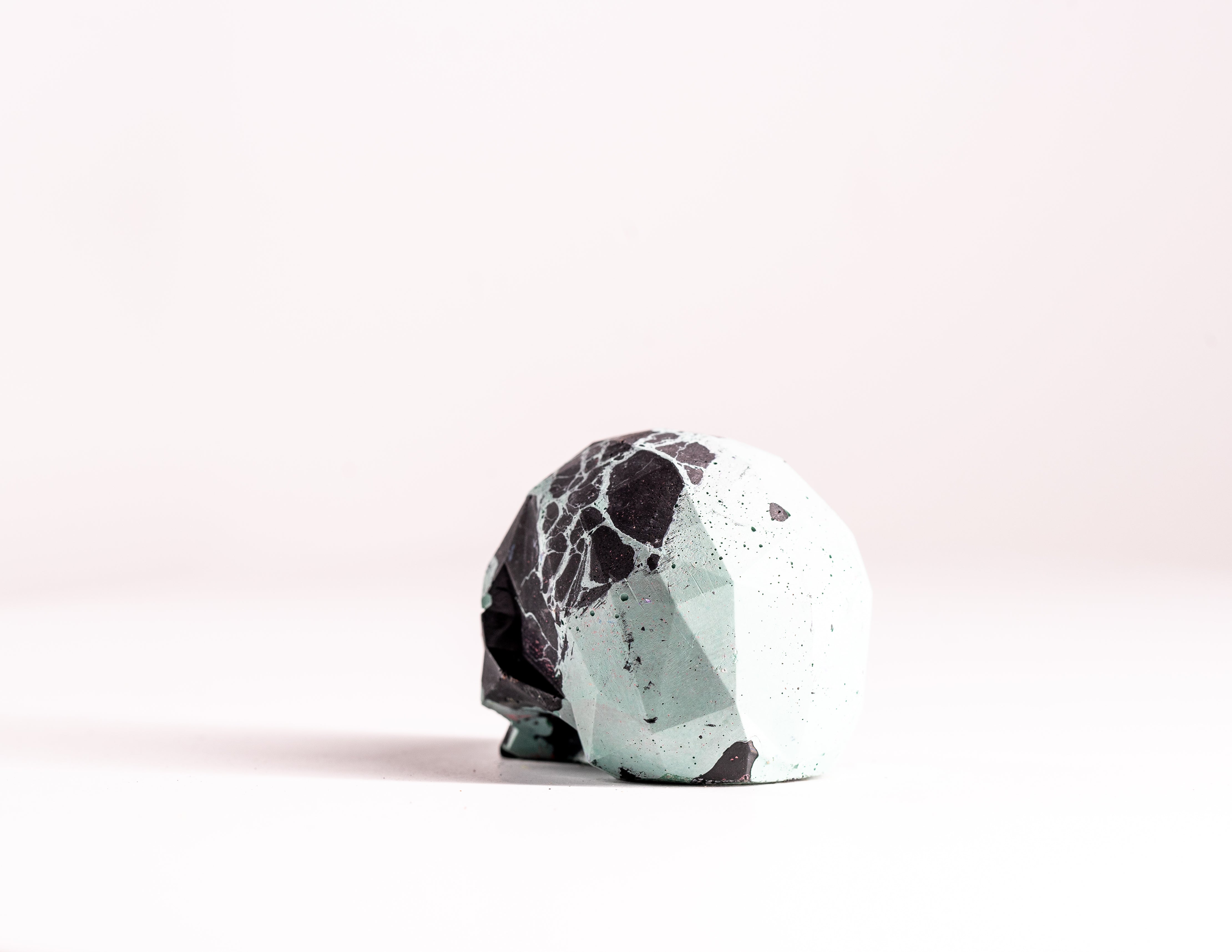 Mini Collectible Skull - Marbled - 145