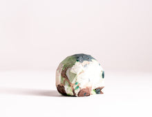 Load image into Gallery viewer, Mini Collectible Skull - Marbled - 149
