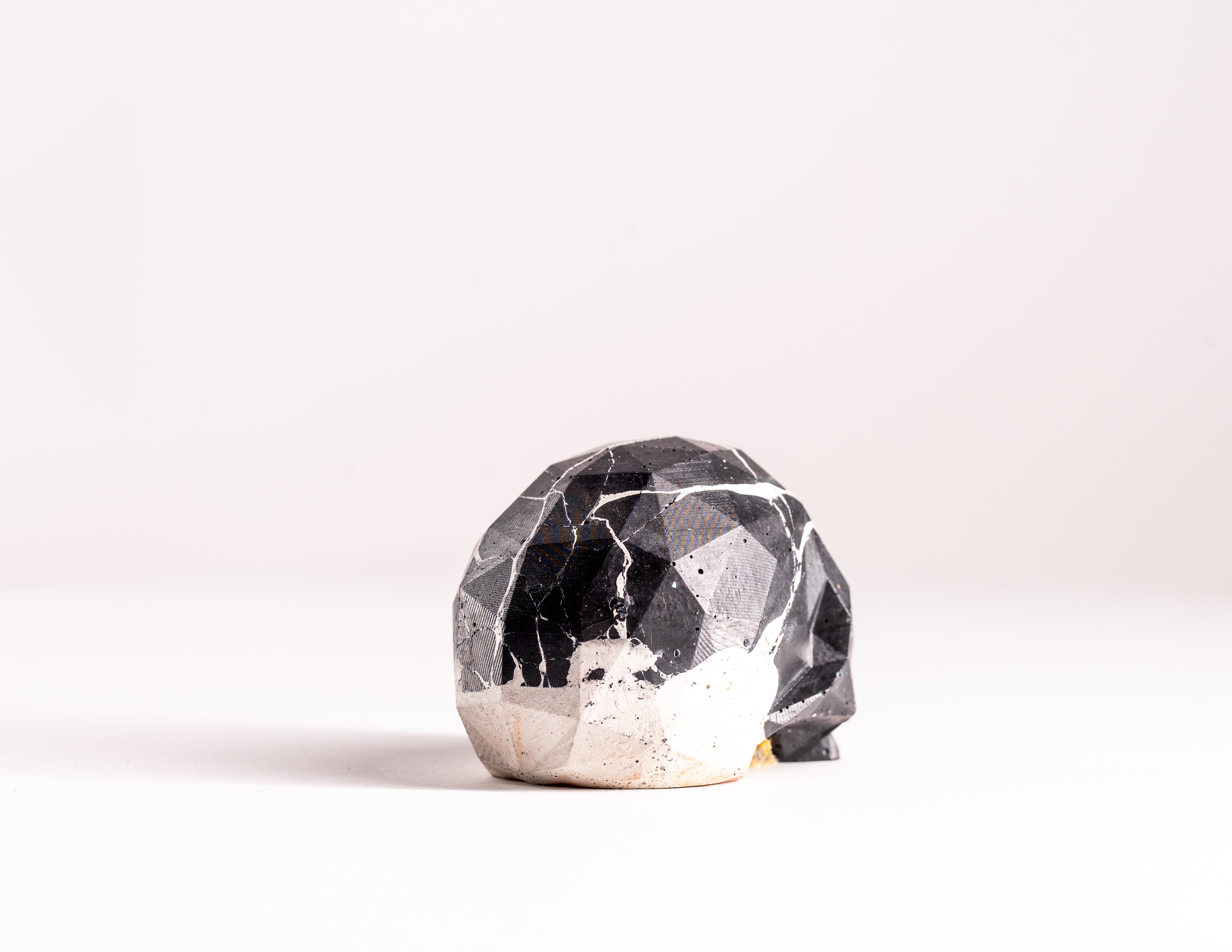 Mini Collectible Skull - Marbled - 34