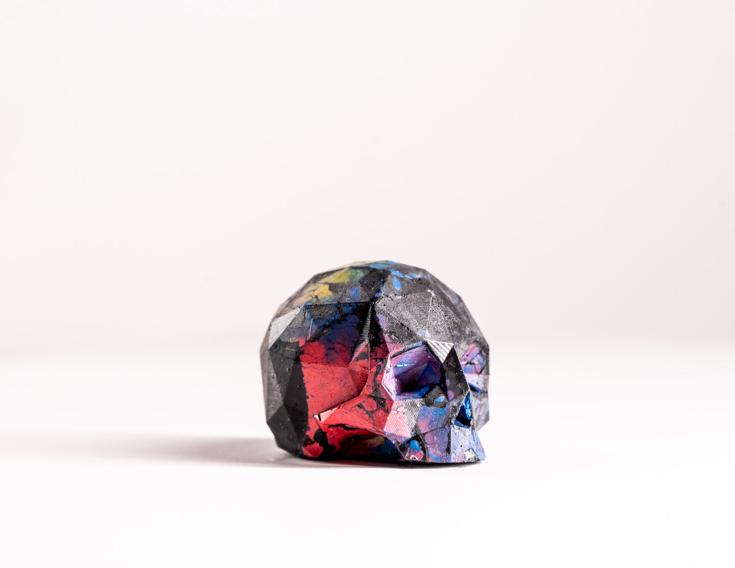 Mini Collectible Skull - Marbled - Rainbow - 36