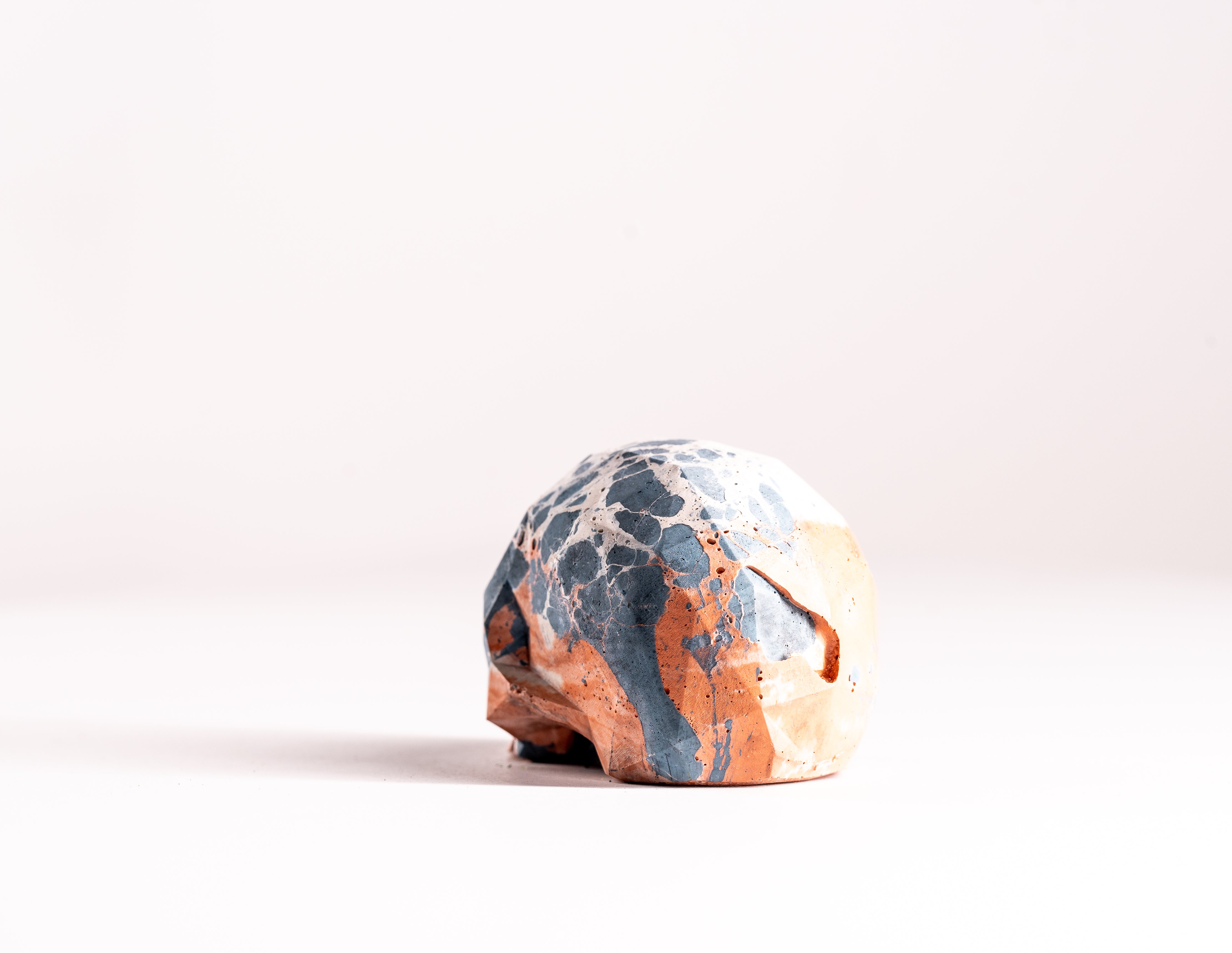 Mini Collectible Skull - Marbled - 64