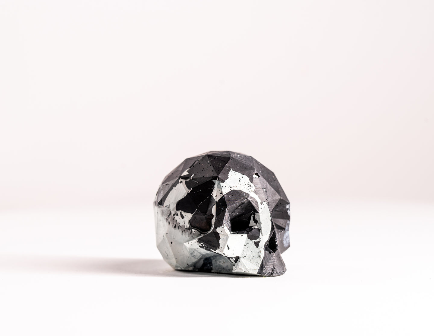 Mini Collectible Skull - Marbled - 65