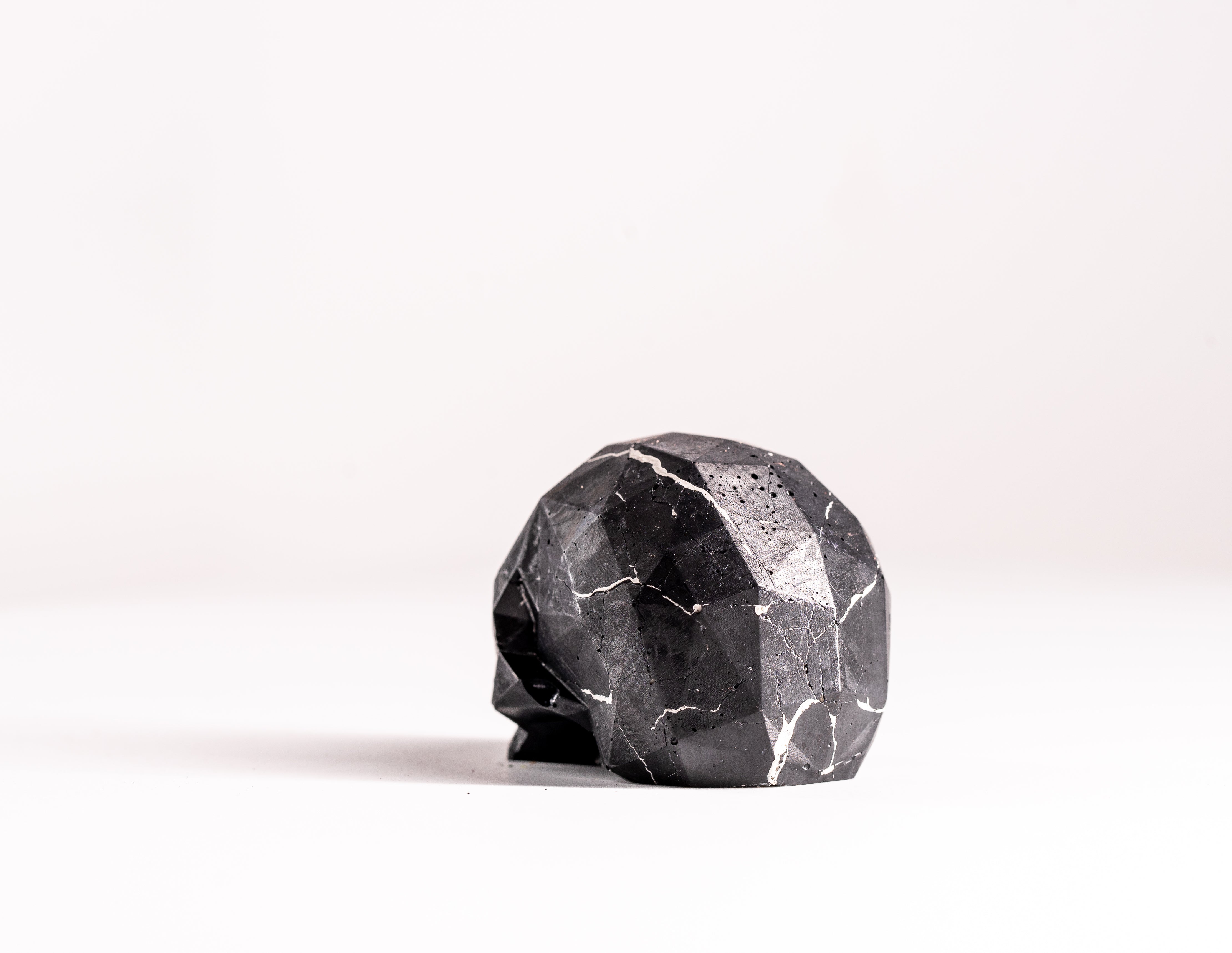Mini Collectible Skull - Marbled - 76