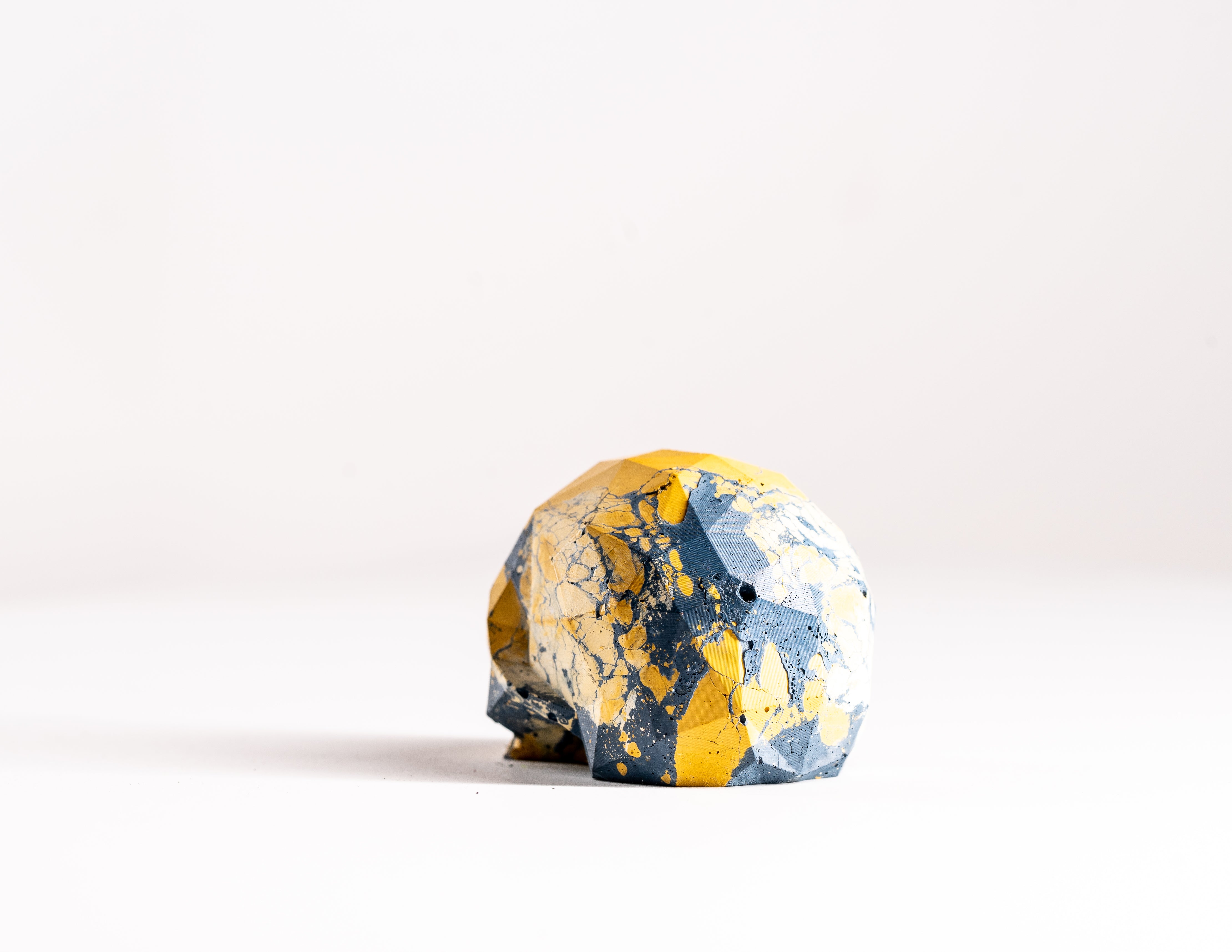 Mini Collectible Skull - Marbled - 80