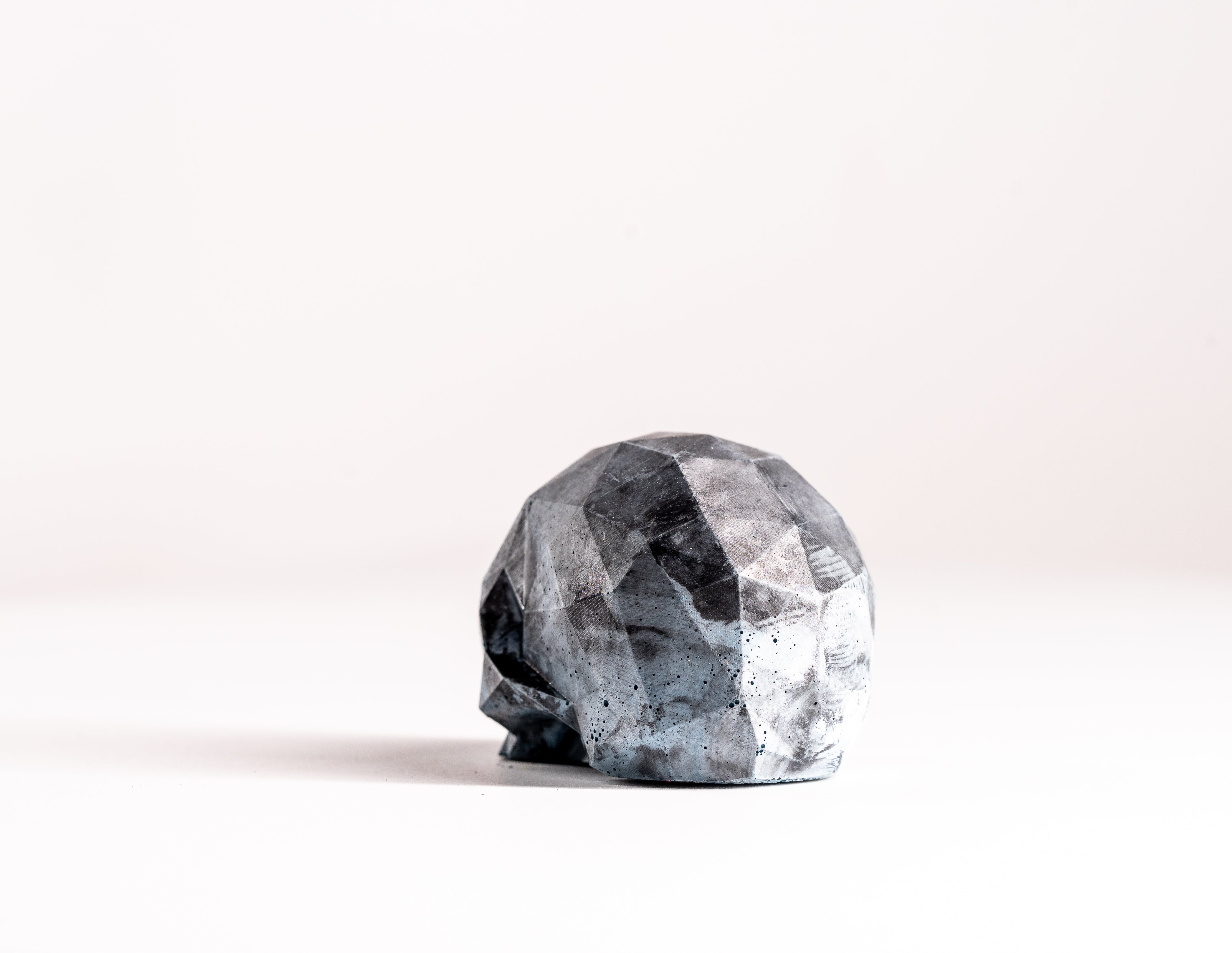 Mini Collectible Skull - Marbled - 83