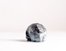 Load image into Gallery viewer, Mini Collectible Skull - Marbled - 83
