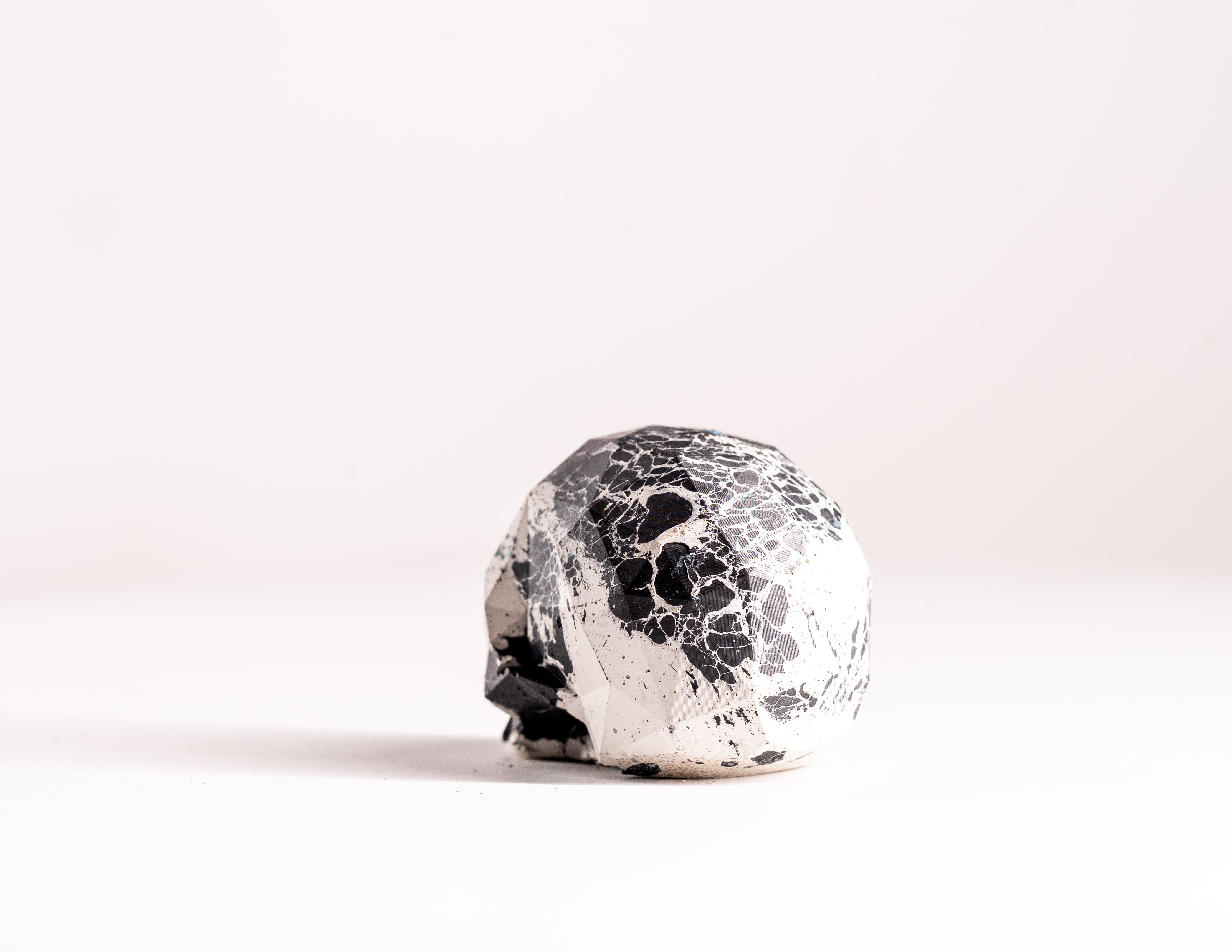 Mini Collectible Skull - Marbled - 89