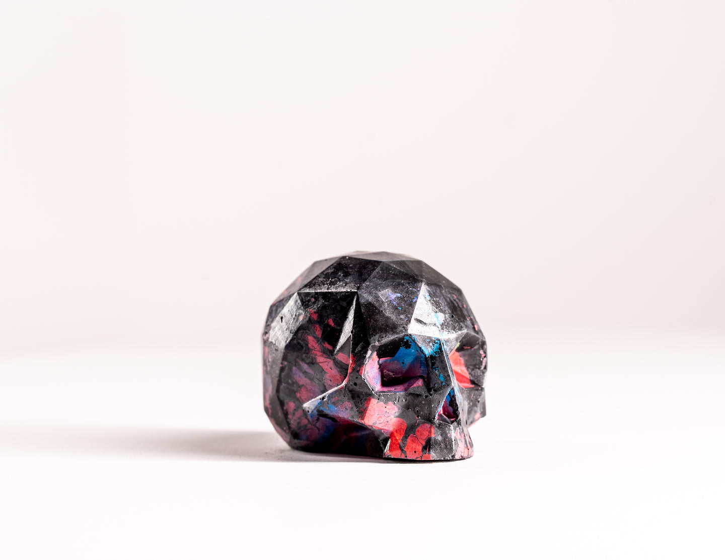 Mini Collectible Skull - Marbled - Rainbow - 96