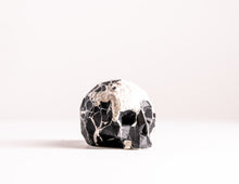 Load image into Gallery viewer, Mini Collectible Skull - Marbled - 05
