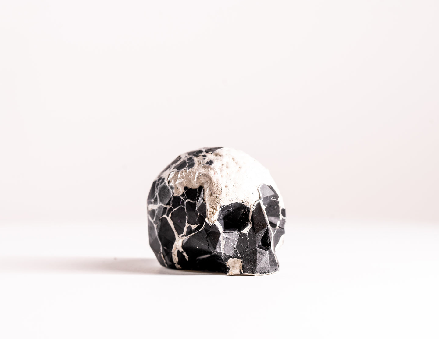 Mini Collectible Skull - Marbled - 05