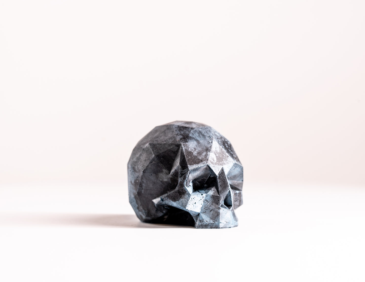 Mini Collectible Skull - Marbled - 06
