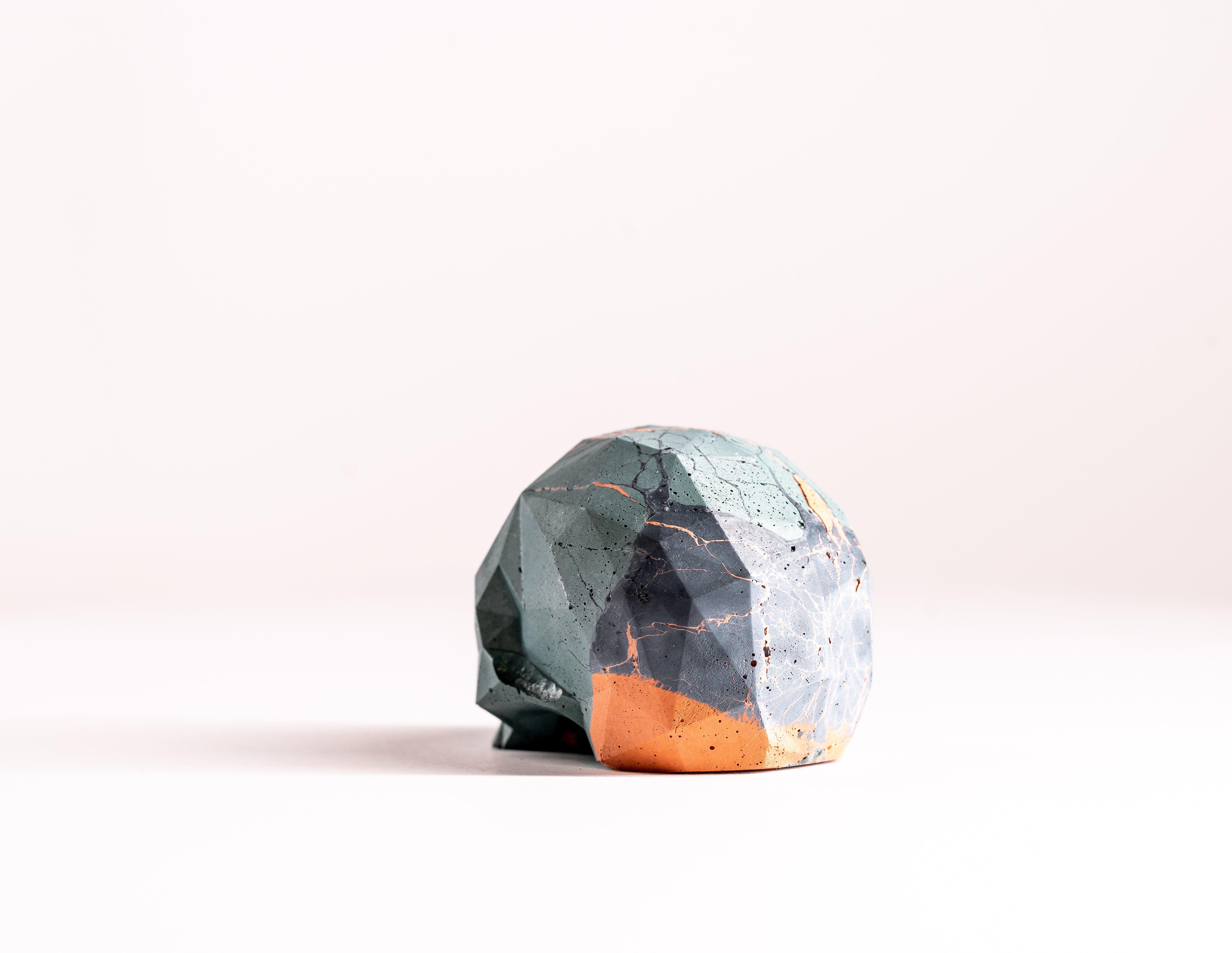 Mini Collectible Skull - Marbled - 10