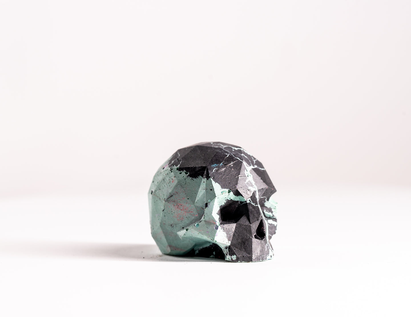 Mini Collectible Skull - Marbled - 151